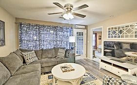 Updated Lake Taneycomo Condo With Screened Porch!